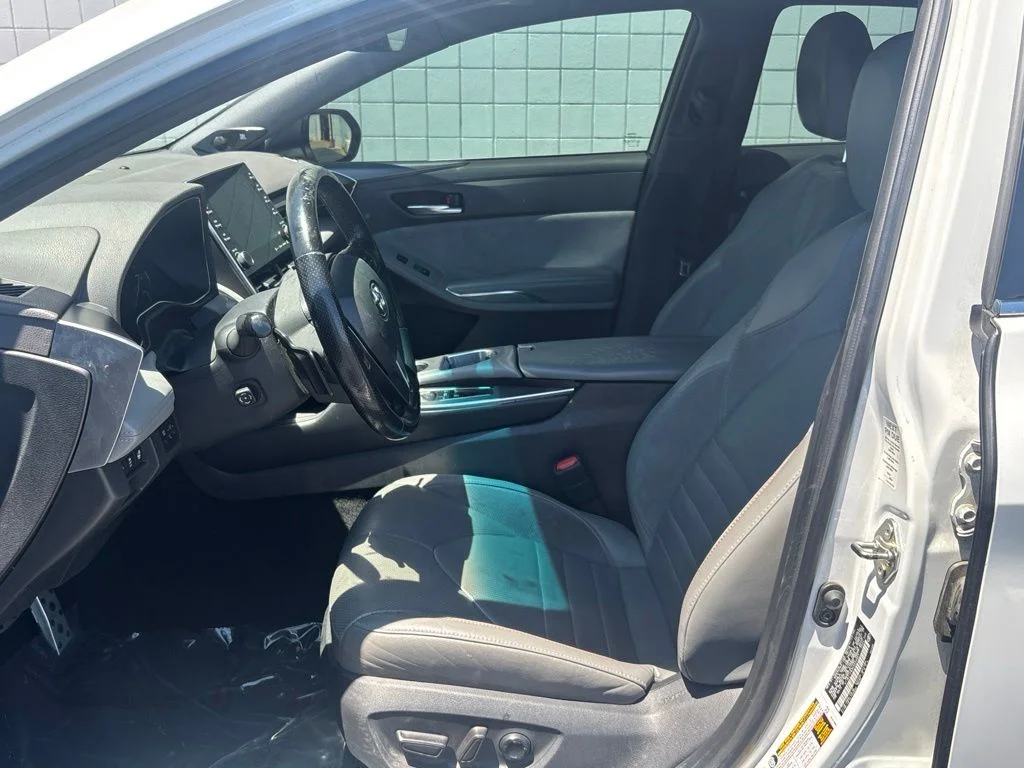 Used 2019 Beige Toyota Touring image 3