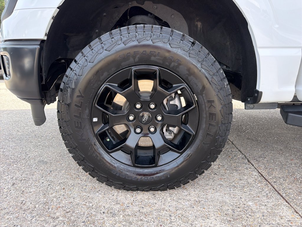 2024 Ford F-150 STX - Photo 29