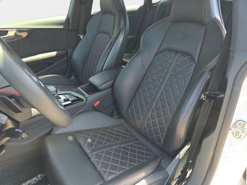 Used 2024 White Audi  image 18