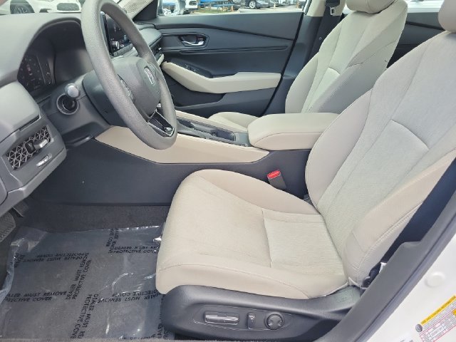 2023 Honda Accord EX - Photo 17
