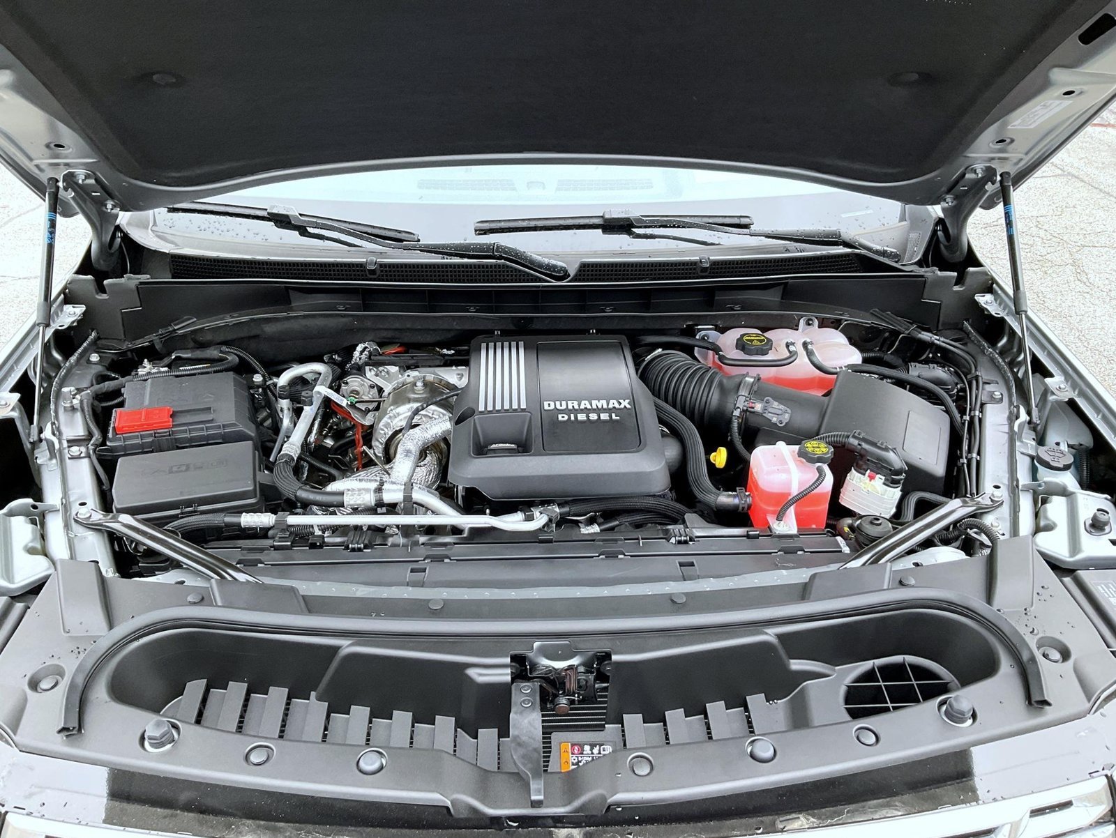 2026 GMC Yukon Denali - Photo 27