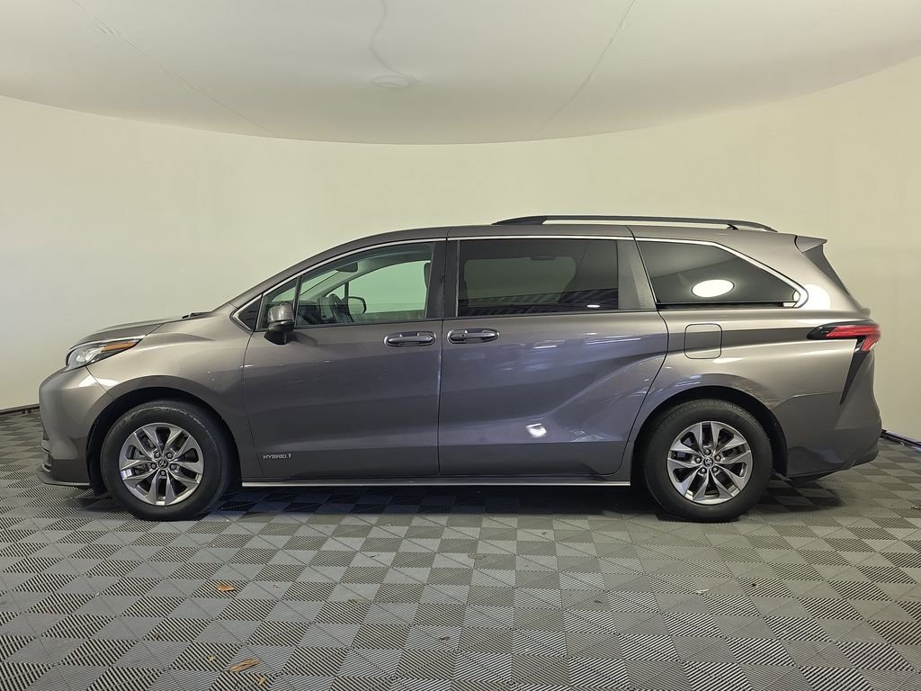 Used 2021 Gray Toyota LE image 4