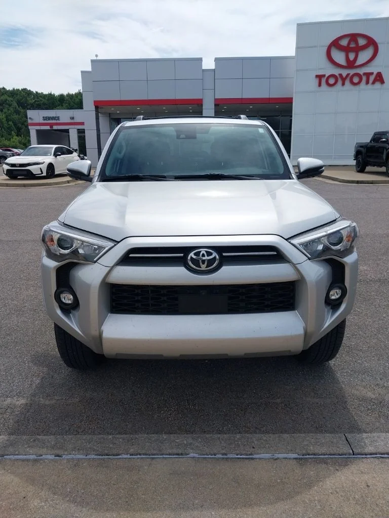 Used 2022 Silver Toyota SR5 Premium image 2