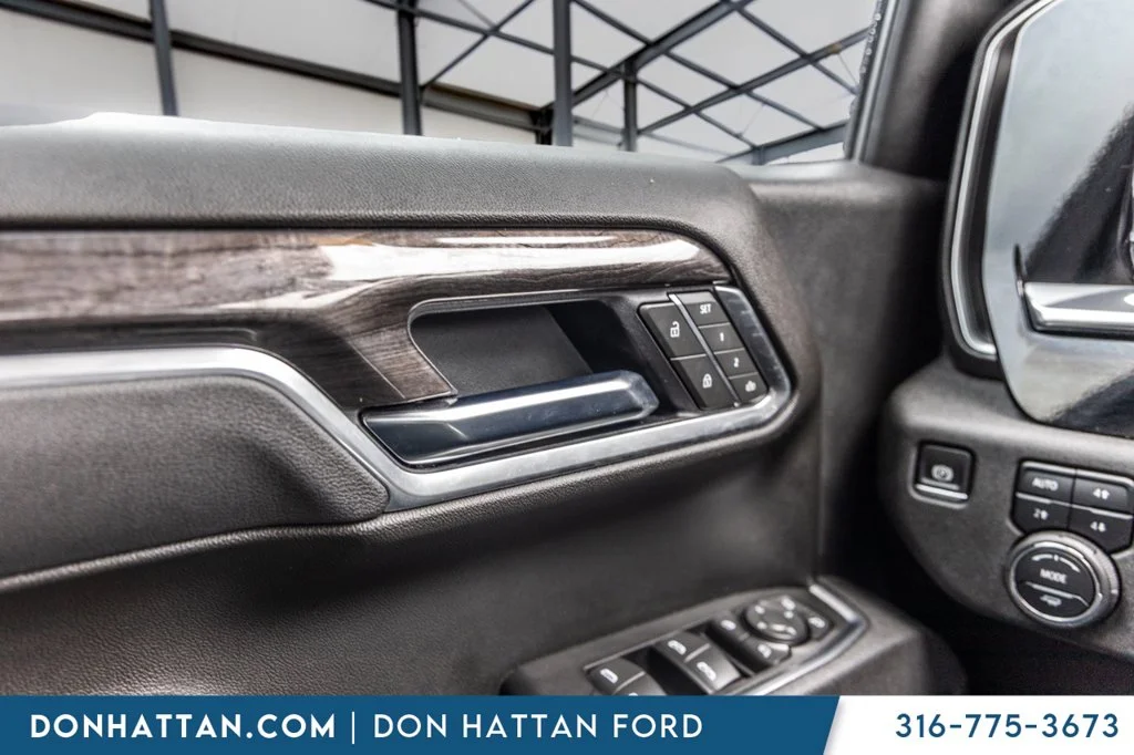 Used 2025 Black Chevrolet LTZ image 12