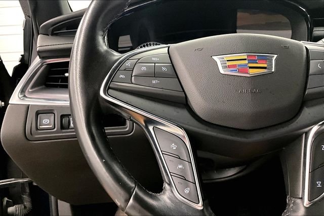 Used 2022 Dark Moon Blue Metallic Cadillac Luxury image 26