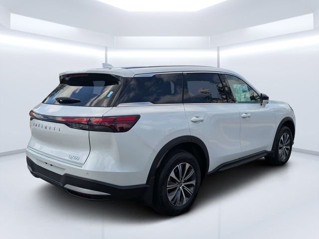 New 2027 RADIANT WHITE INFINITI Pure FWD image 3
