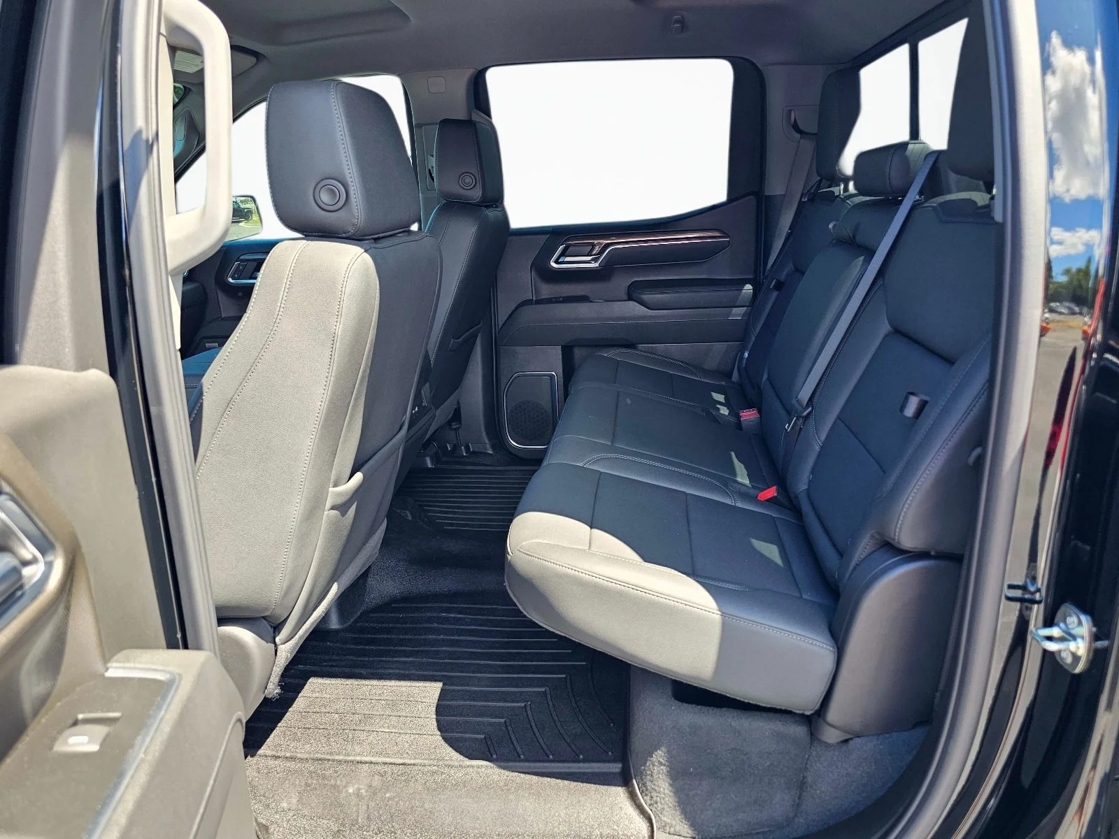 Used 2026 Black Chevrolet LT Trail Boss image 32