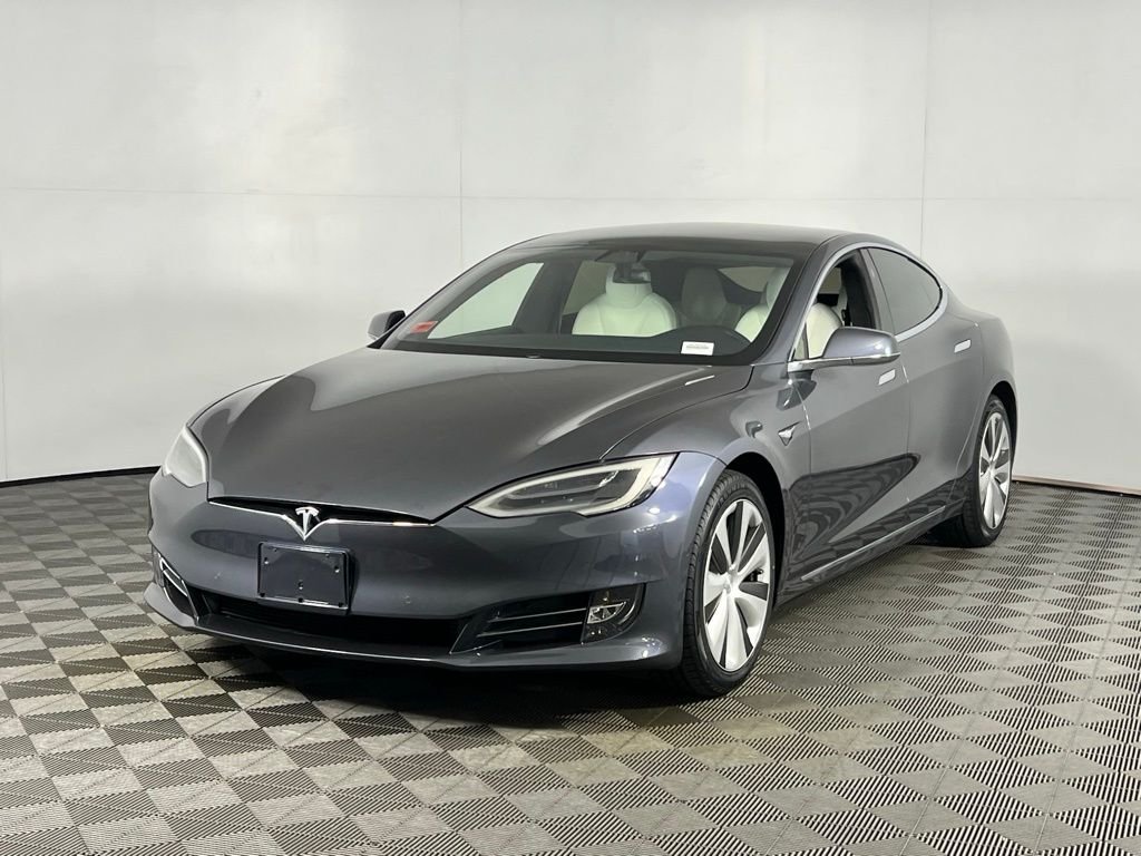 2021 Tesla Model S Long Range photo 2