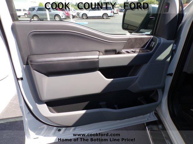Used 2024 Avalanche Ford XLT image 14