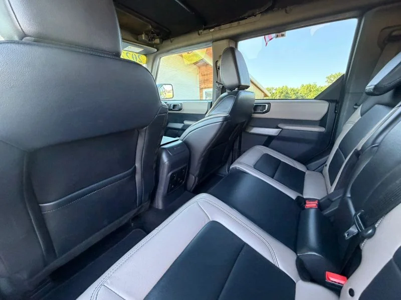 Used 2022 Gray Ford Wildtrak Sport Utility 4D image 27