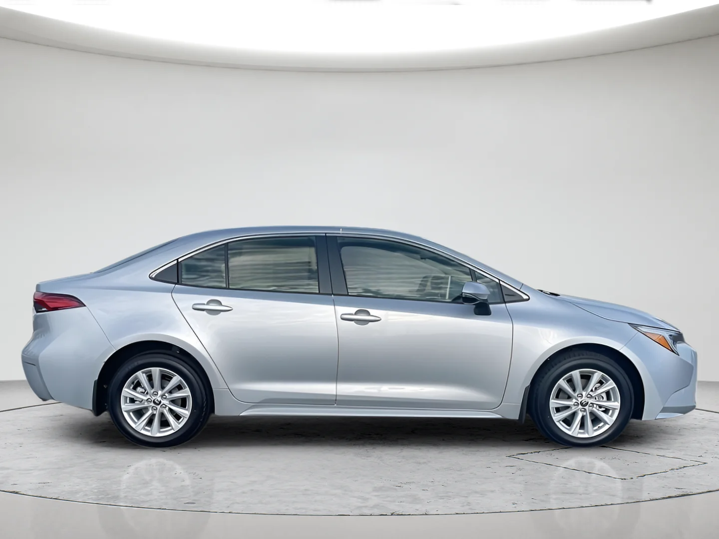 New 2025 Silver Toyota LE image 4