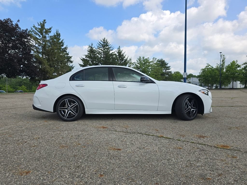 New 2026 MANUFAKTUR Moonlight White Metallic Mercedes-Benz C 300 image 56