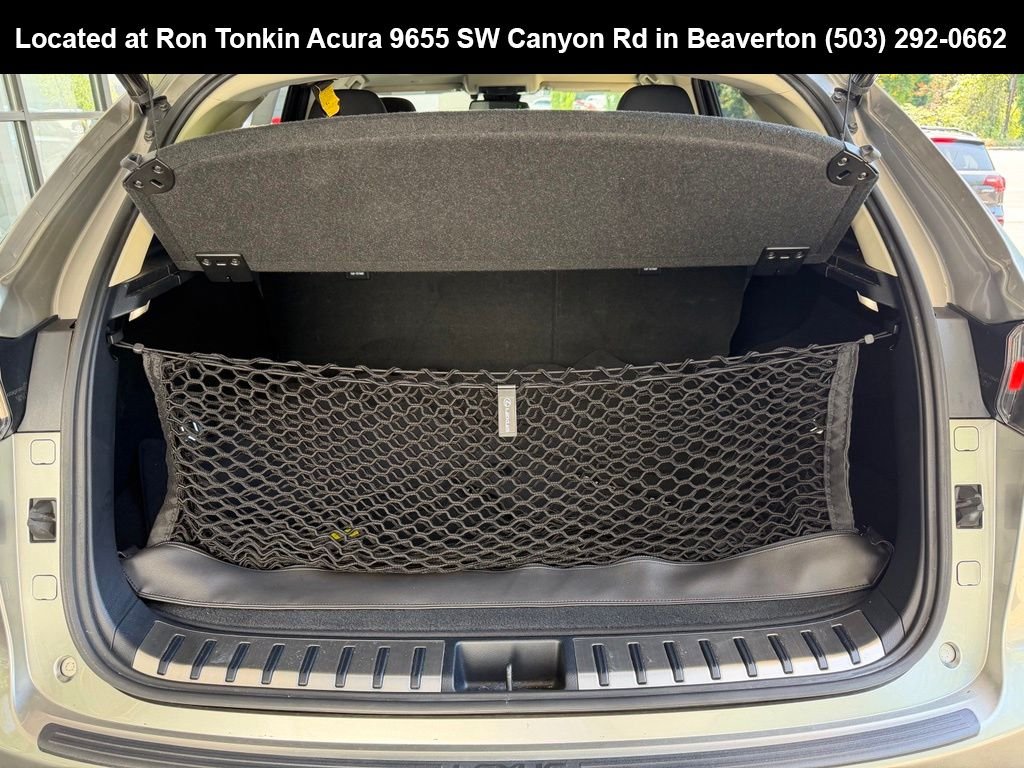 Used 2019 Atomic Silver Lexus 300h image 10