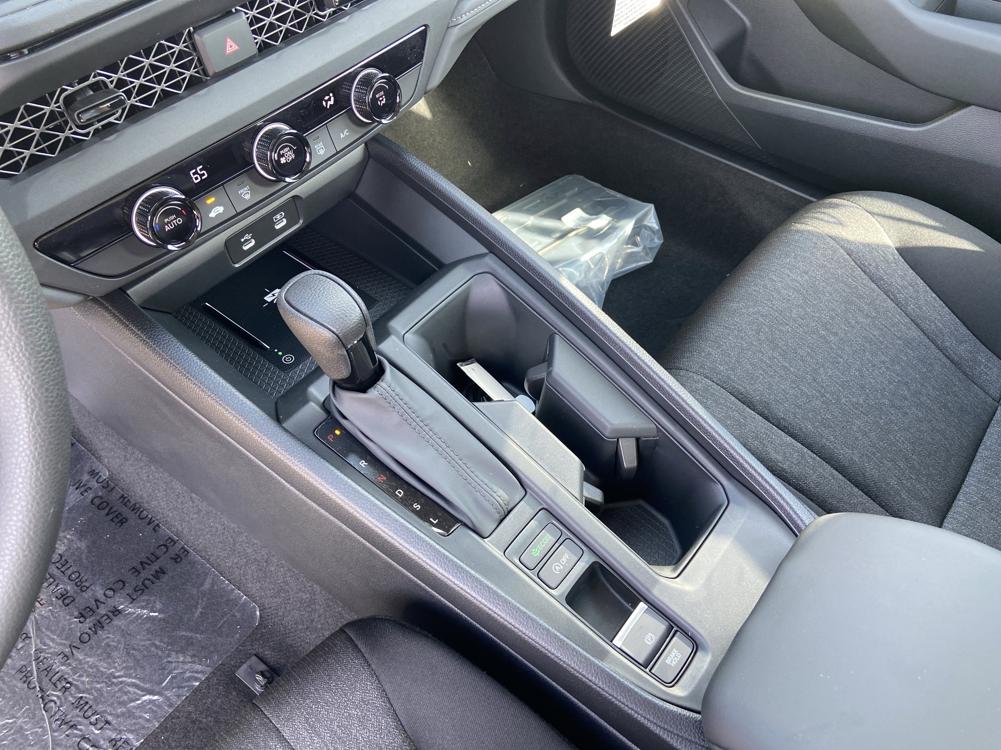New 2026 Platinum White Pearl Honda LX image 27