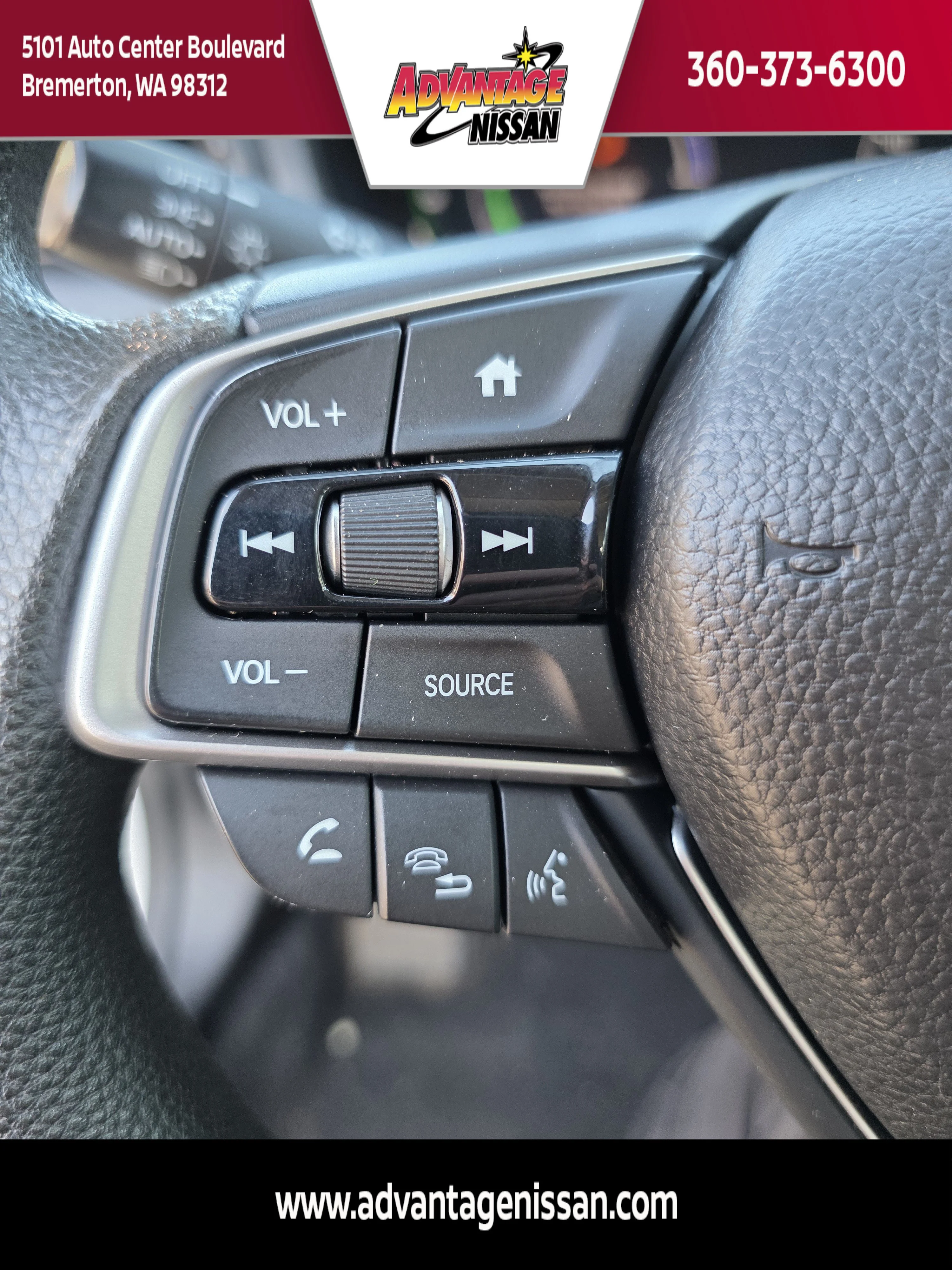 Used 2019 White Orchid Pearl Honda LX image 13