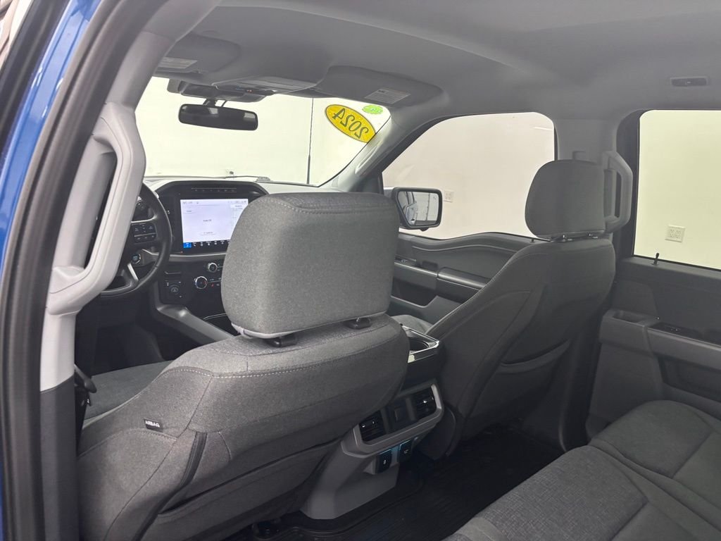 Used 2024 Blue Ford XLT image 37