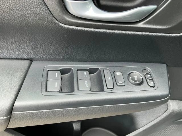 2024 Honda CR-V EX - Photo 18