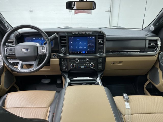 Used 2024 Agate Black Metallic Ford LARIAT image 4