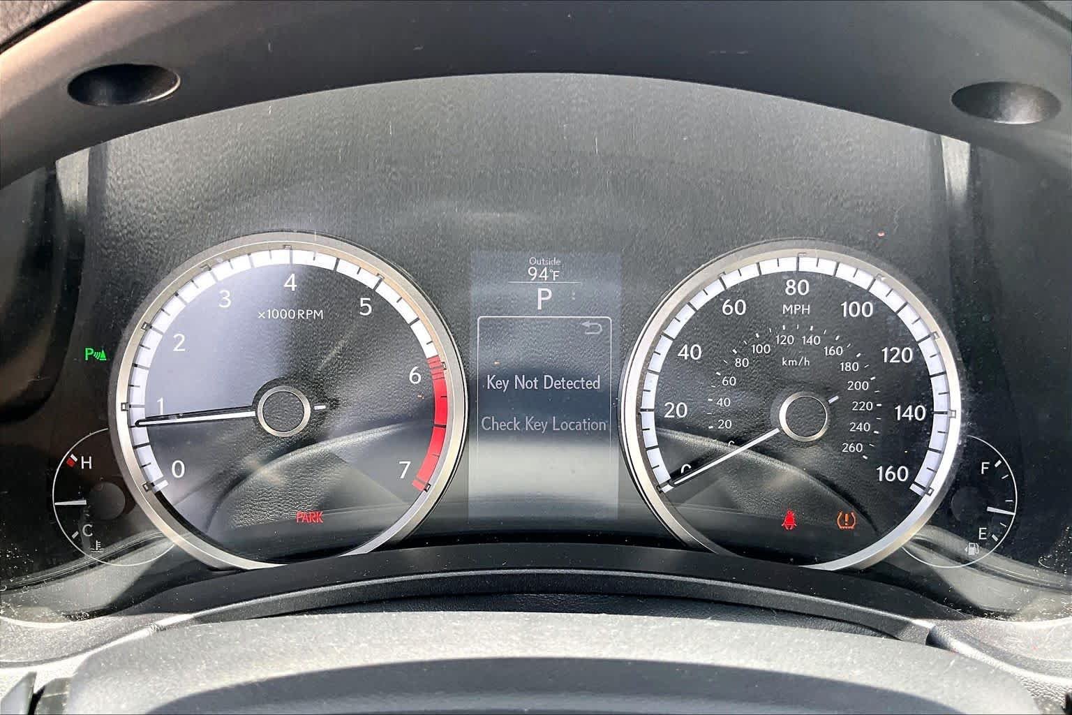 Used 2015 Atomic Silver Lexus F Sport image 24