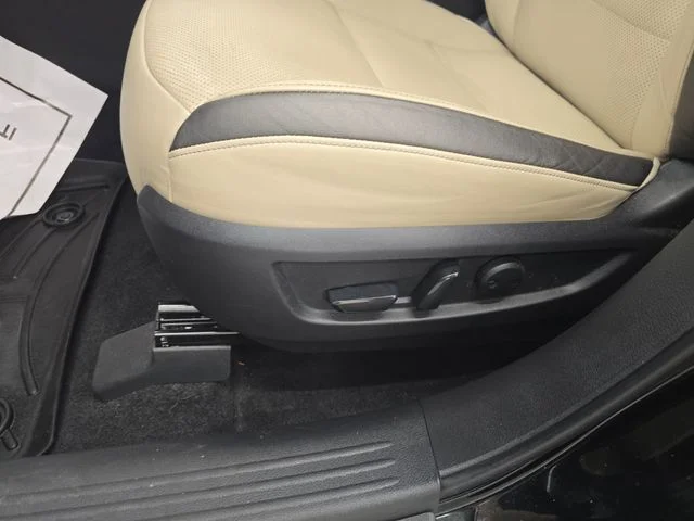 Used 2019 Black INFINITI ESSENTIAL image 36