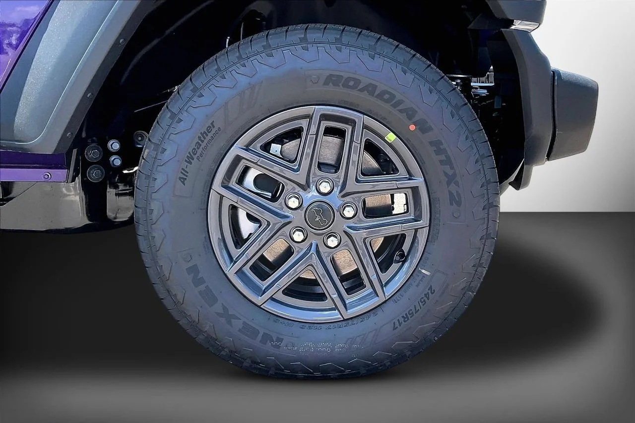 New 2026 Reign Jeep Sport S image 29