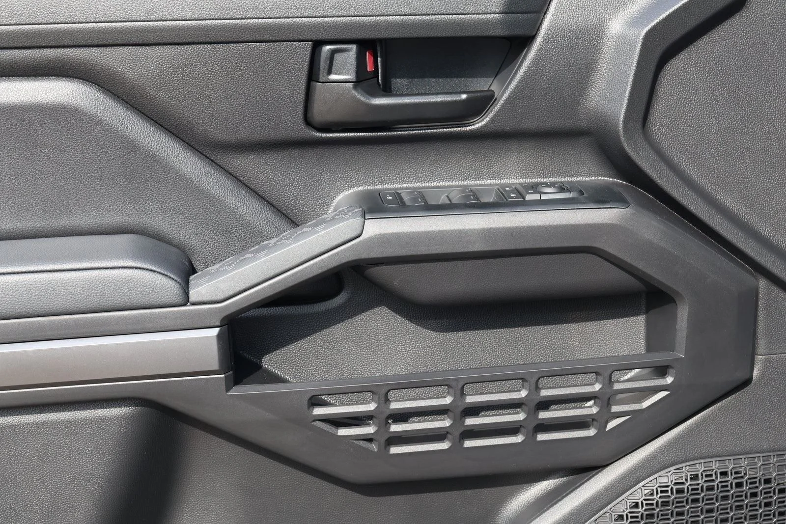 New 2026  Toyota SR5 image 27
