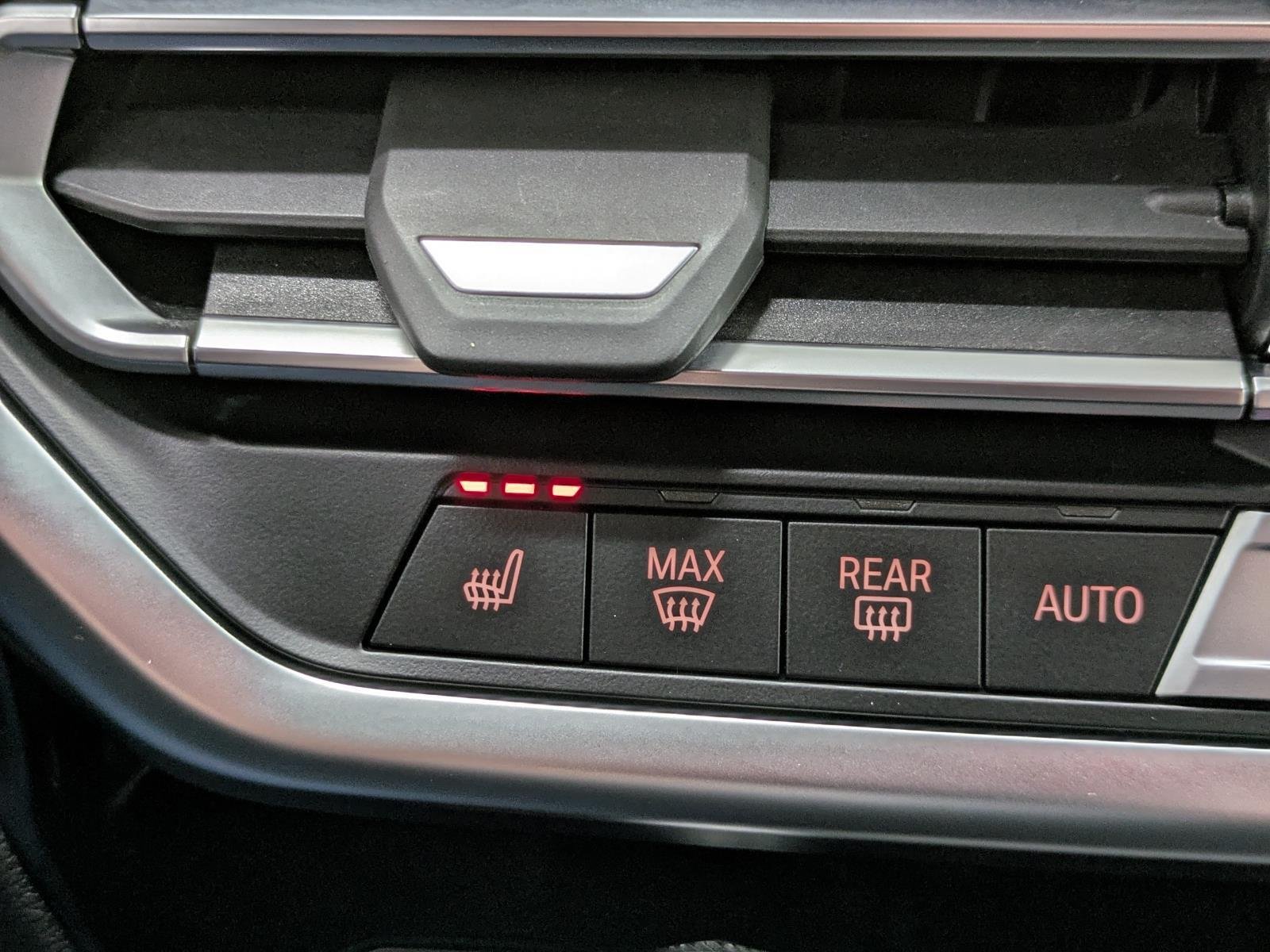 2022 Bmw X3 xDrive30i photo 3