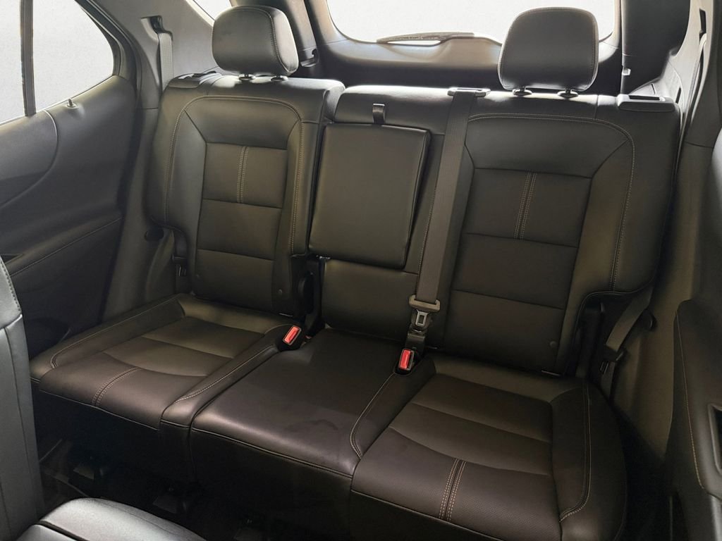 Used 2023 Gray Chevrolet Premier image 9