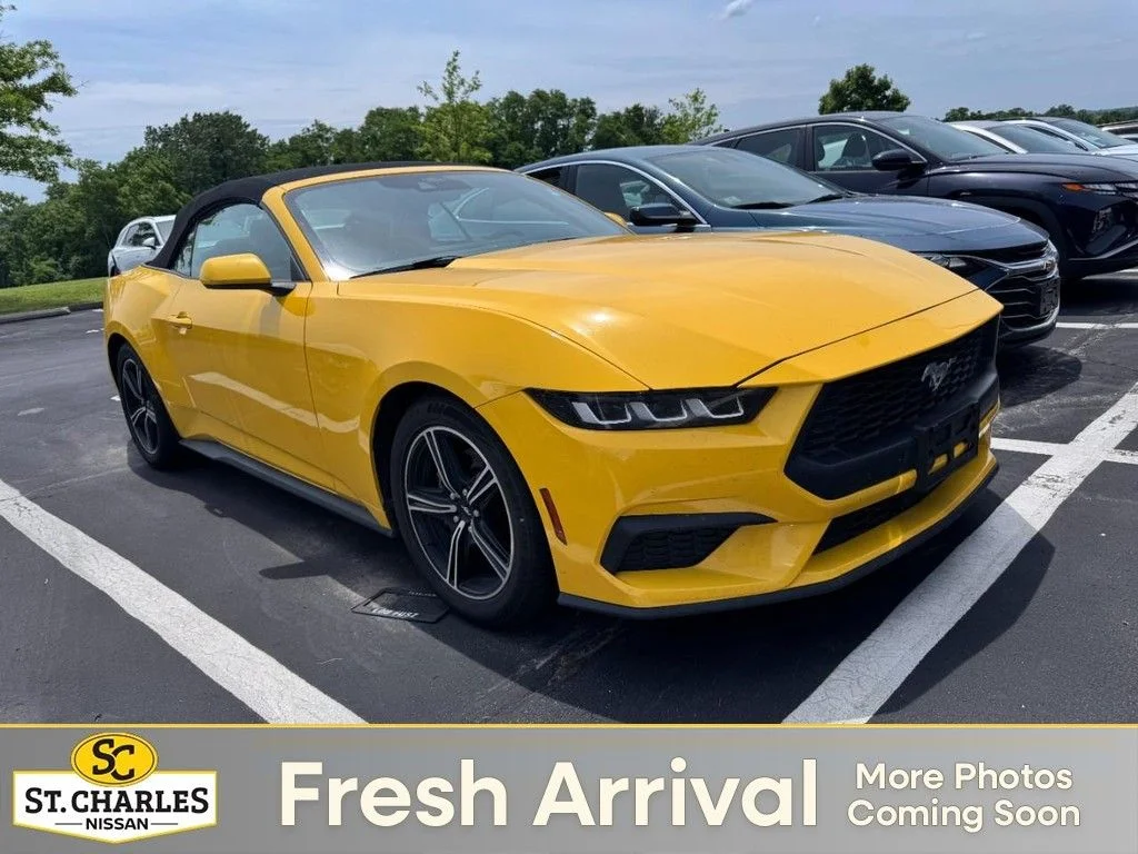 2024 Ford Mustang EcoBoost Premium Convertible's photo