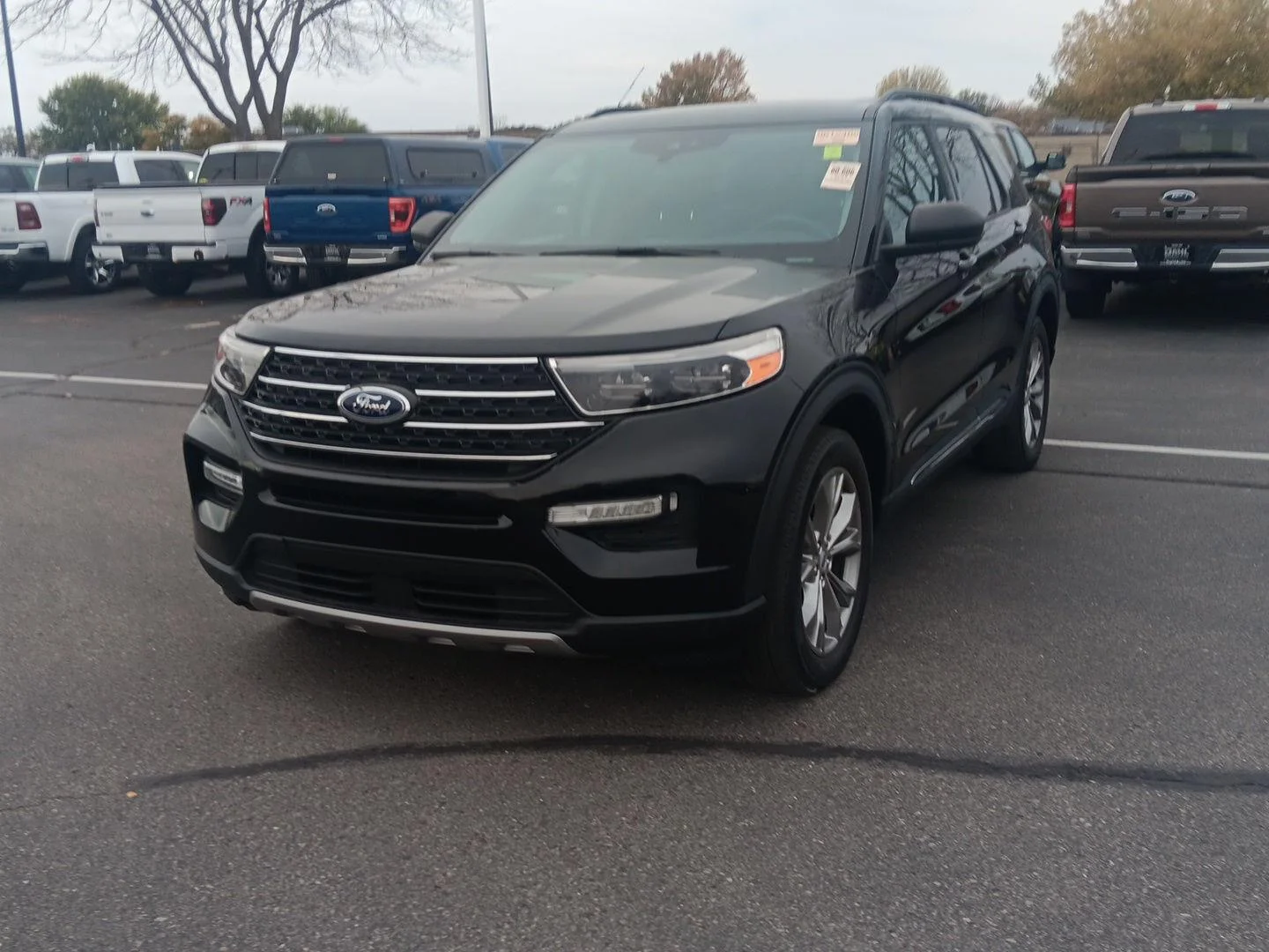 Used 2023 Agate Black Ford XLT image 11