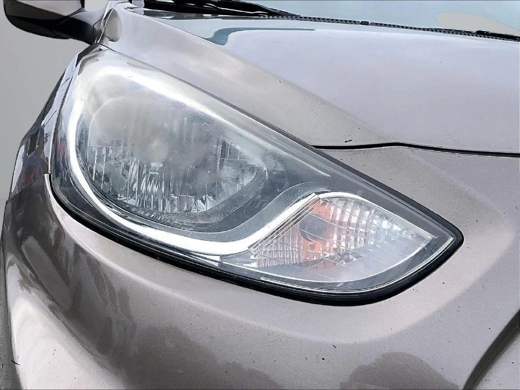 Used 2012 Brown Hyundai GLS image 30
