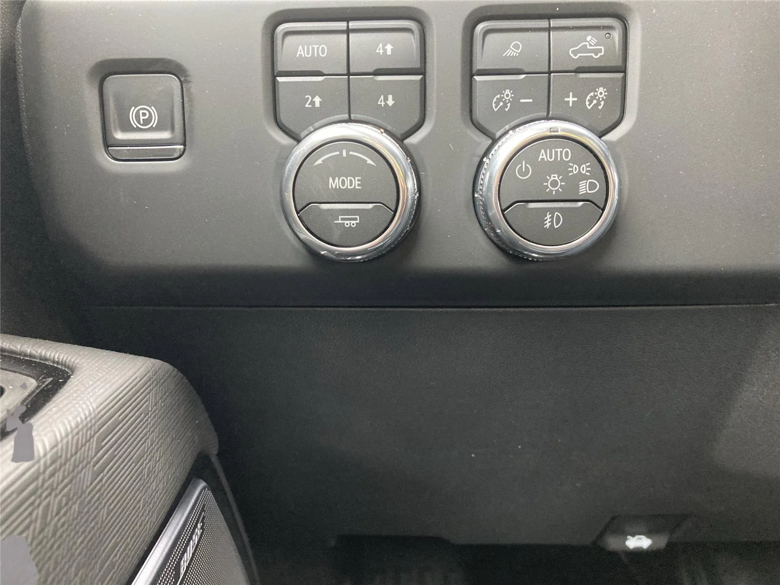 New 2026 Onyx Black GMC AT4X image 12