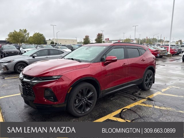Used 2020 Red Chevrolet RS image 3