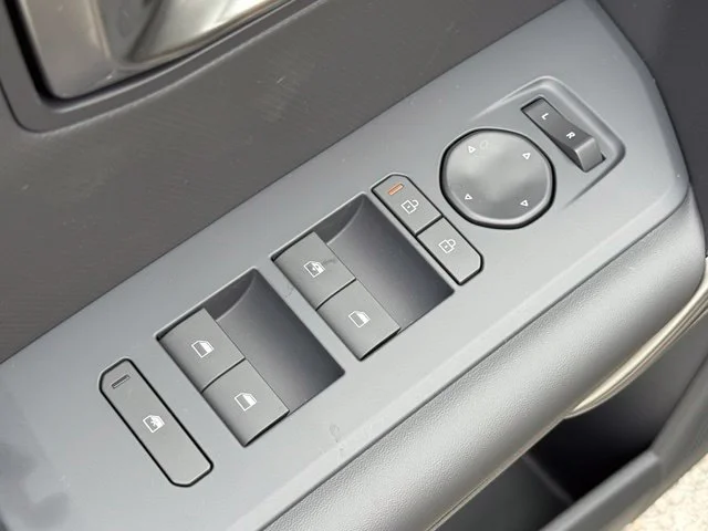 New 2027 Brown Kia X-Line S image 13