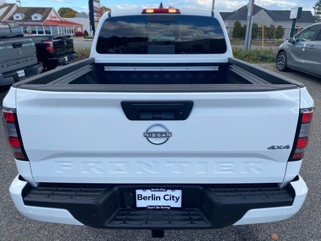 2026 Nissan Frontier SV photo 4