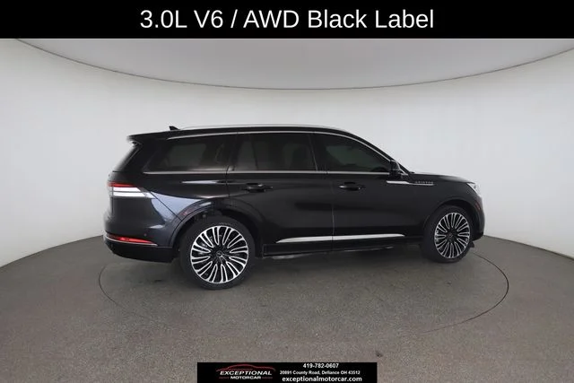 Used 2023 Black Lincoln Black Label image 21