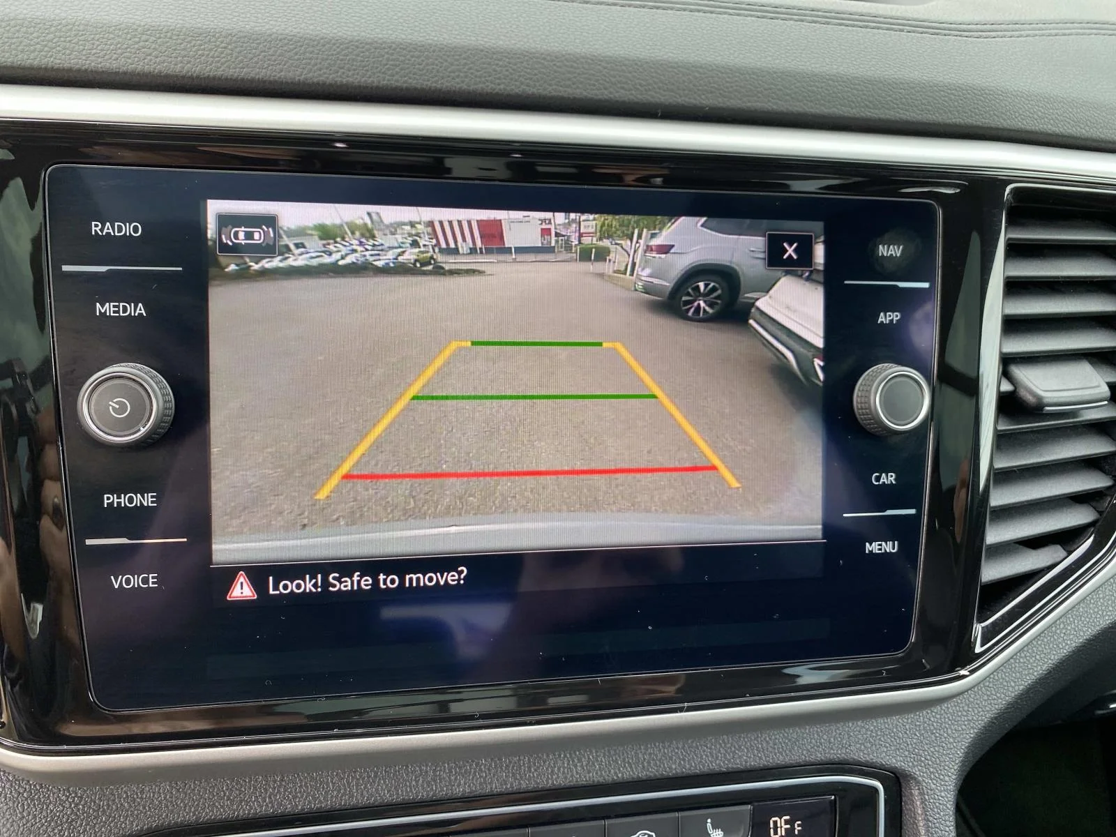 Certified Used 2022 Pure Gray Volkswagen 3.6L V6 SEL 4MOTION image 15