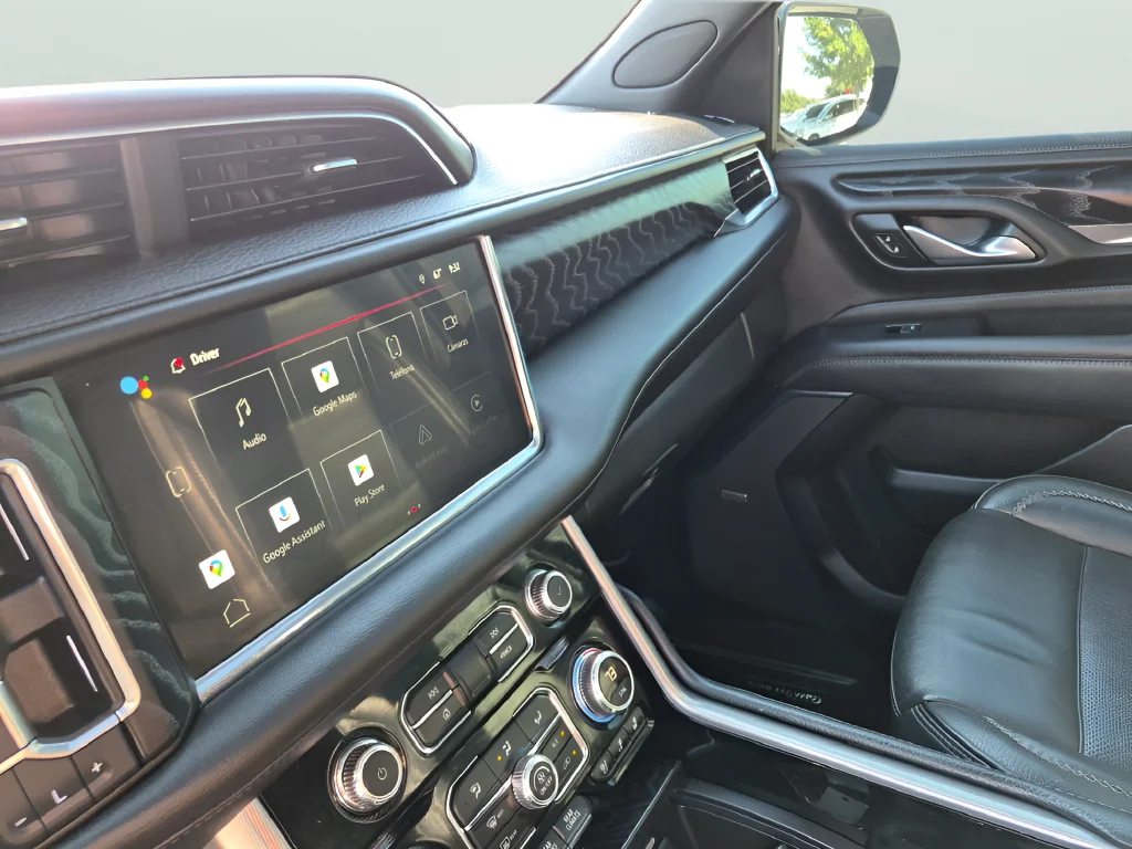 Used 2022 Black GMC Denali image 23