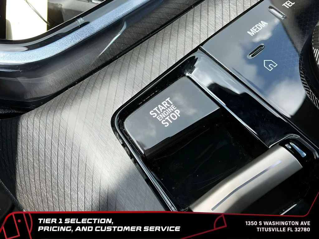 Used 2025 Gray BMW 30 xDrive image 26