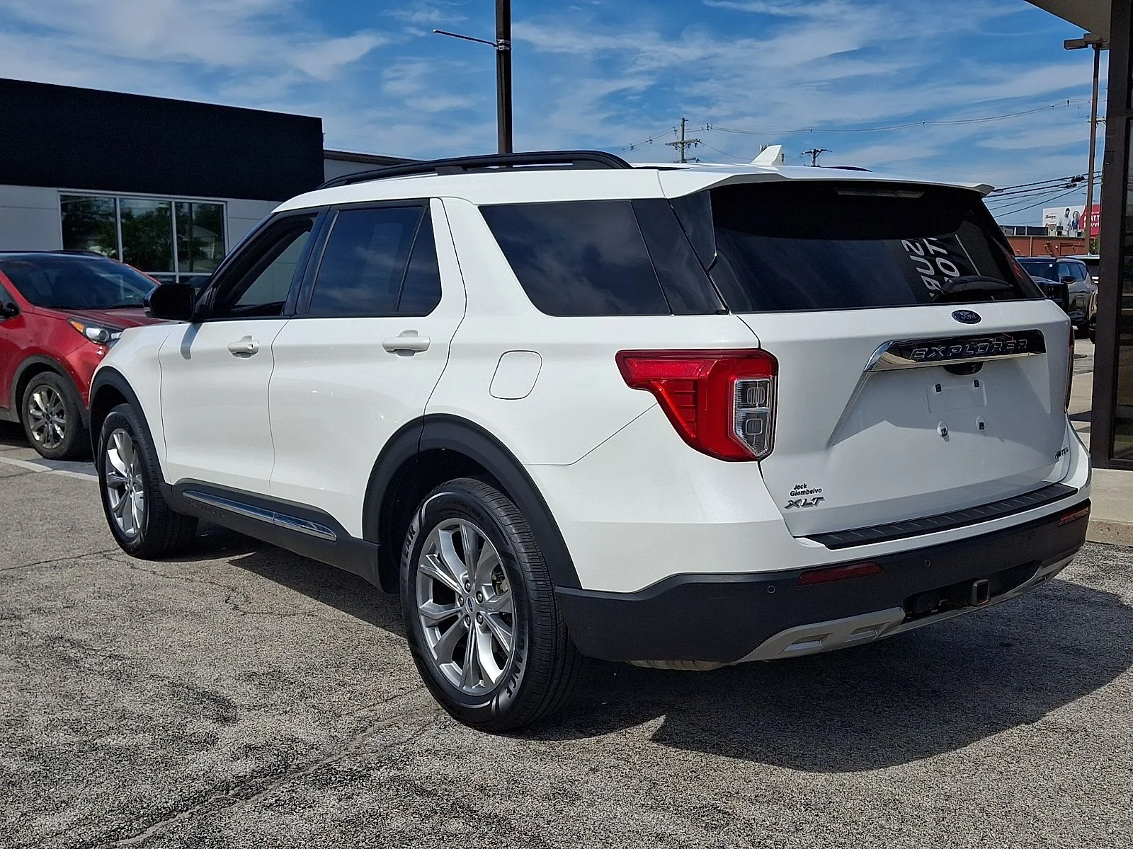 Used 2023 White Ford XLT image 4