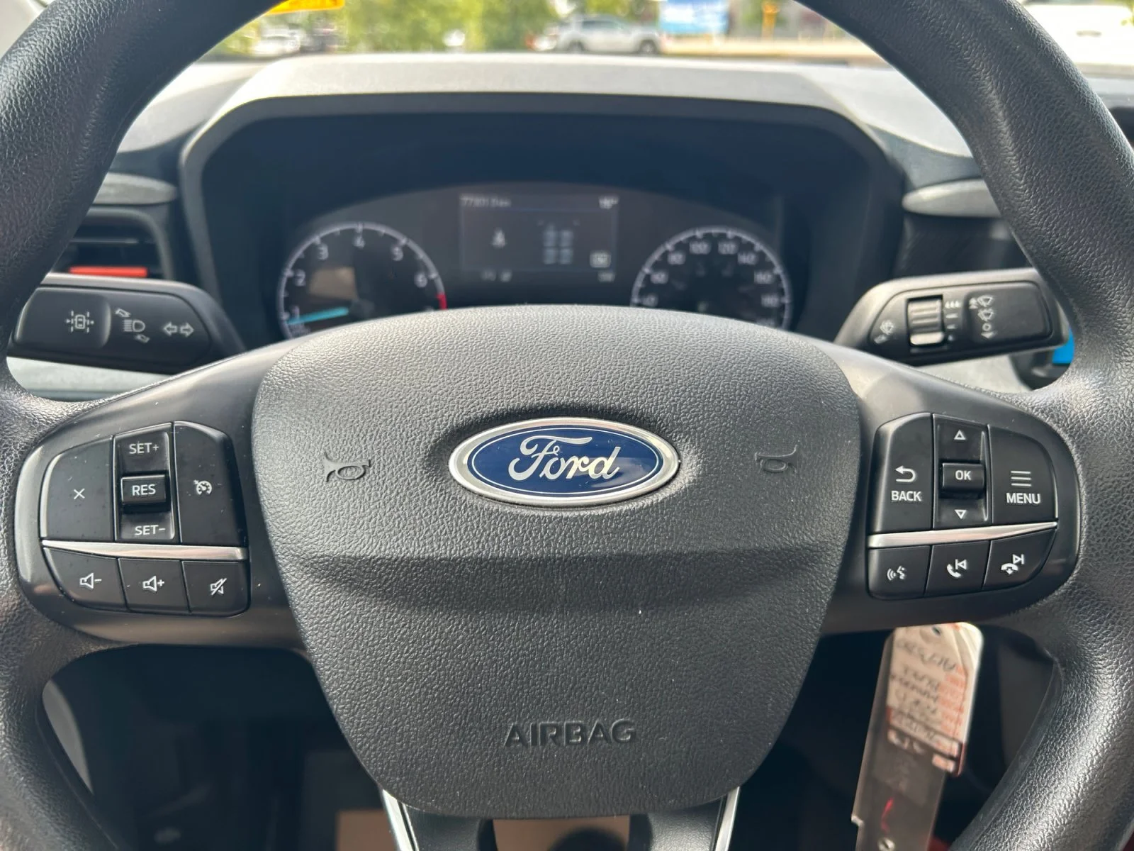 Used 2022 BLACK Ford XLT SuperCrew   AWD image 21