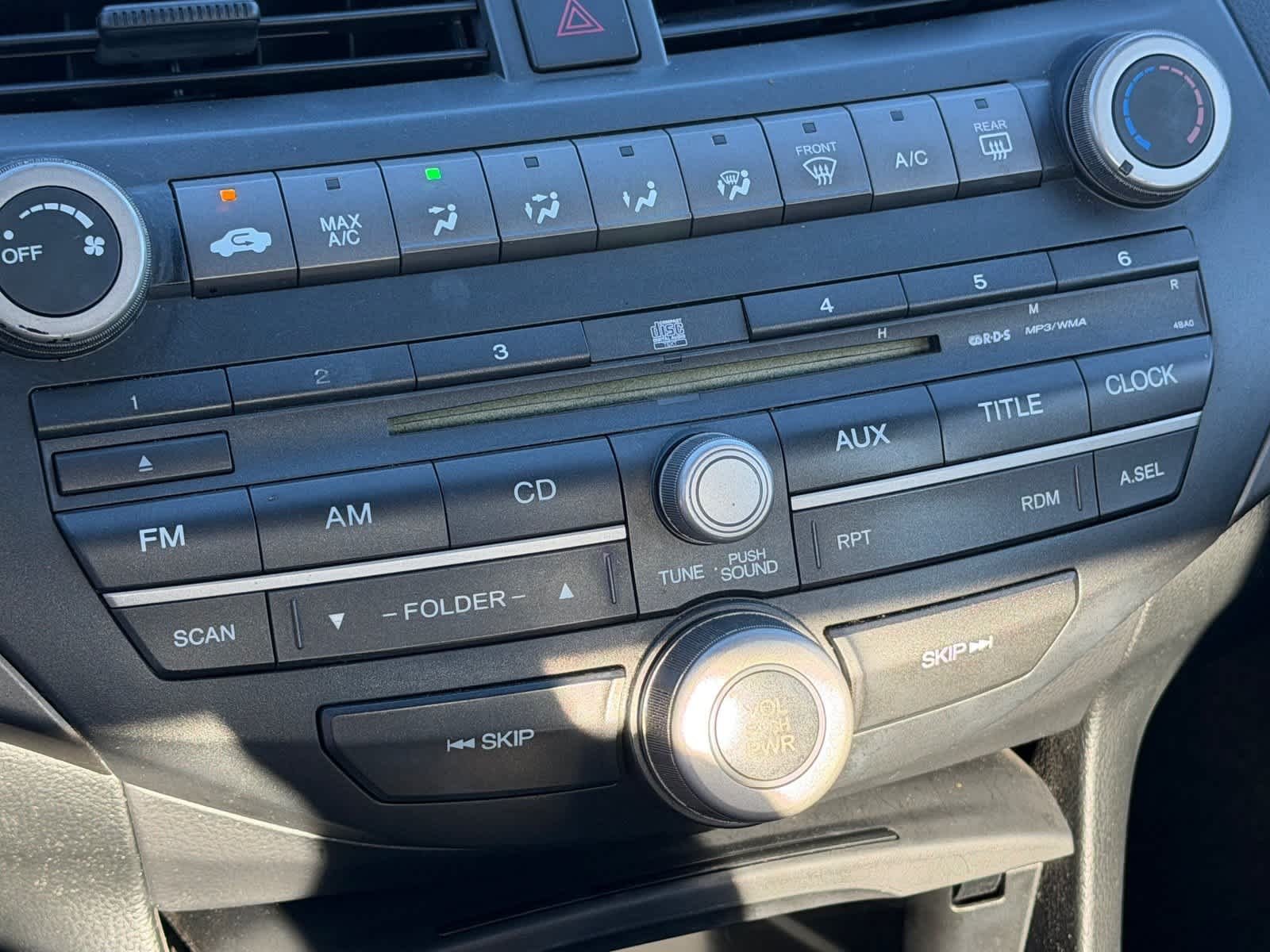 Used 2010 Gray Honda LX image 15