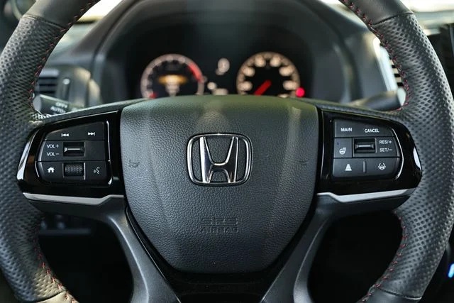 Certified Used 2026 Sonic Gray Pearl Honda Black Edition image 33