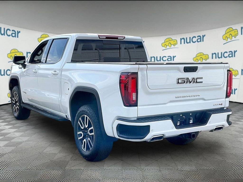 Used 2025 Summit White GMC AT4 image 4