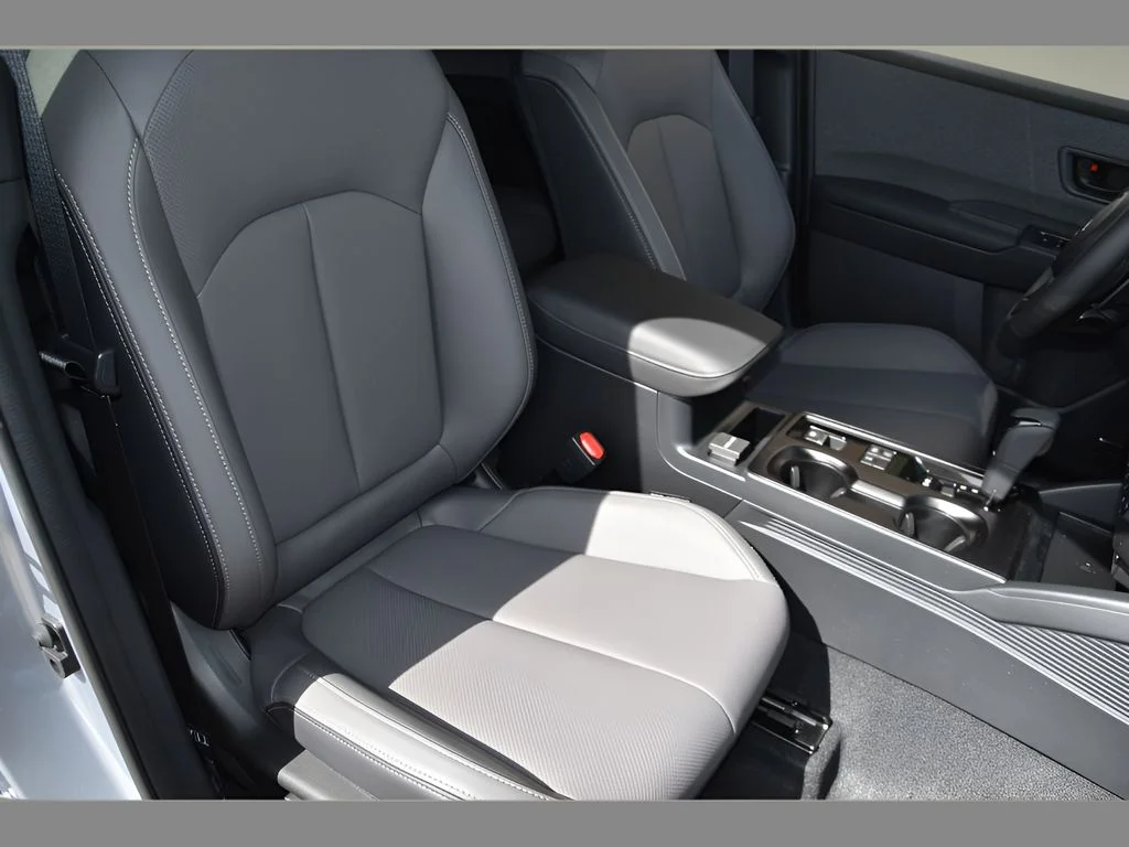 New 2026 ICE SILVER METALLIC Subaru Limited image 29