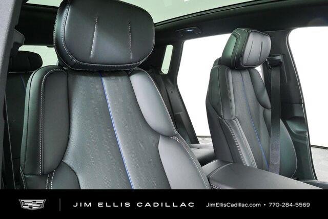 2027 Cadillac LYRIQ Luxury - Photo 23