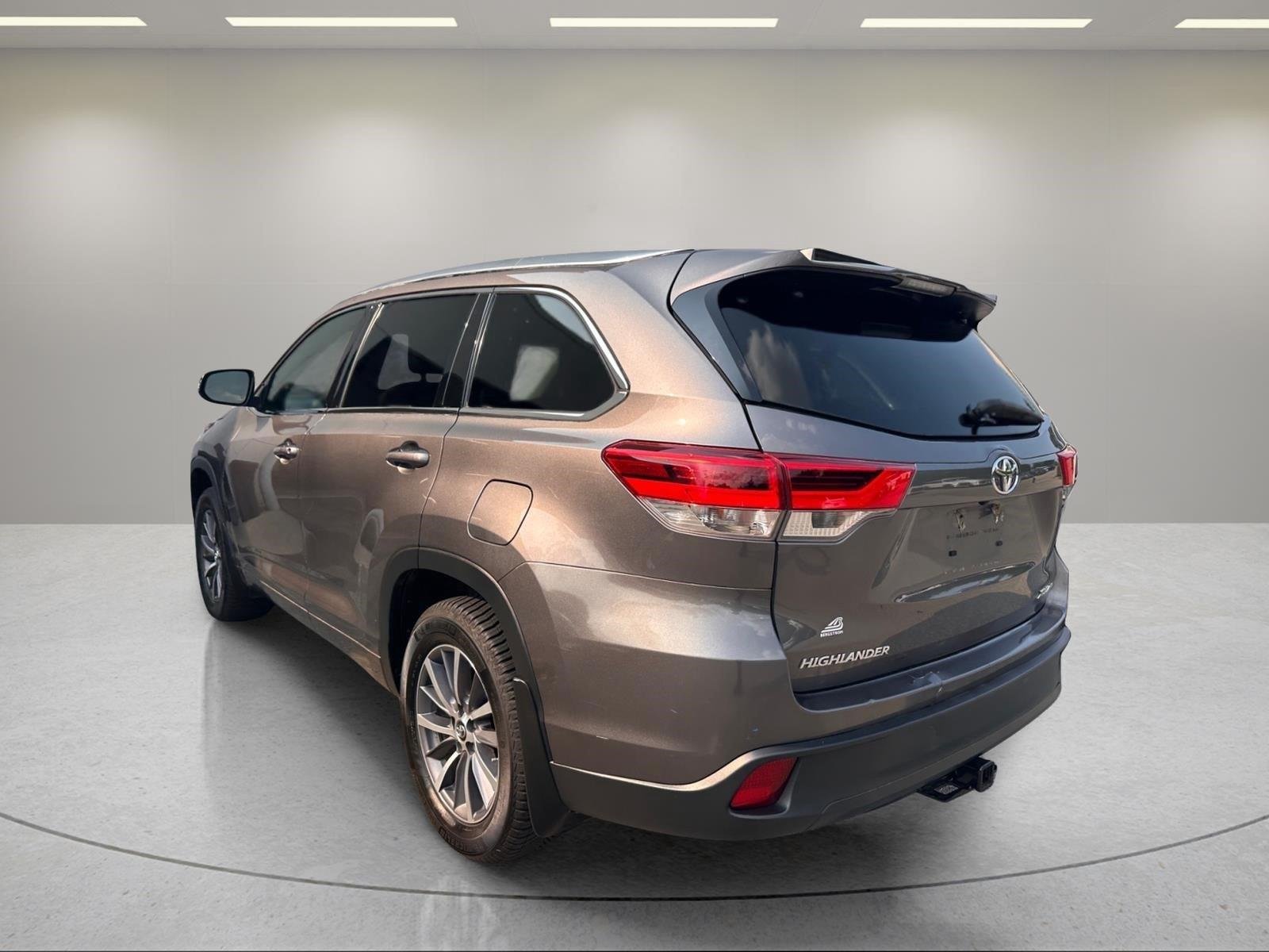 2018 Toyota Highlander XLE - Photo 19