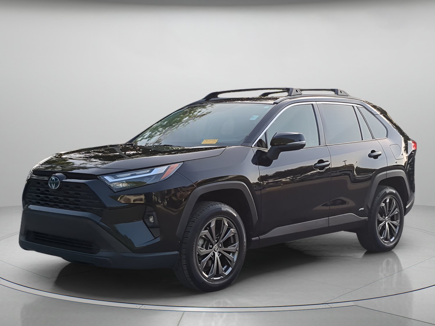 Used 2023 Midnight Black Metallic Toyota Hybrid XLE Premium image 1