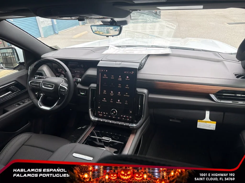 2026 GMC Yukon Denali - Photo 36