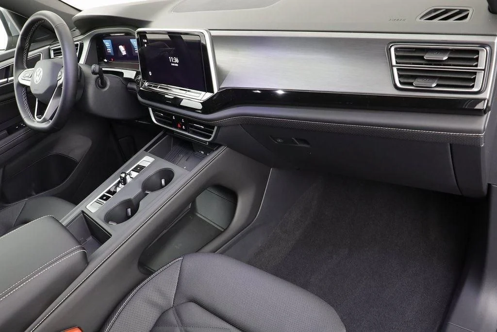 2026 Volkswagen Atlas Cross Sport SE - Photo 19